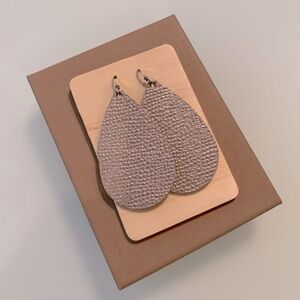 Nickel & Suede Lipgloss Teardrop Leather Earrings Size S